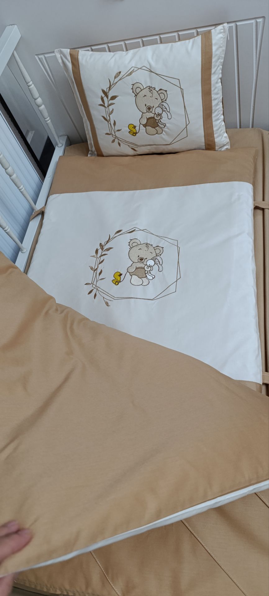 ست مسافرتی گلدوزی  طرح تدی وجوجو